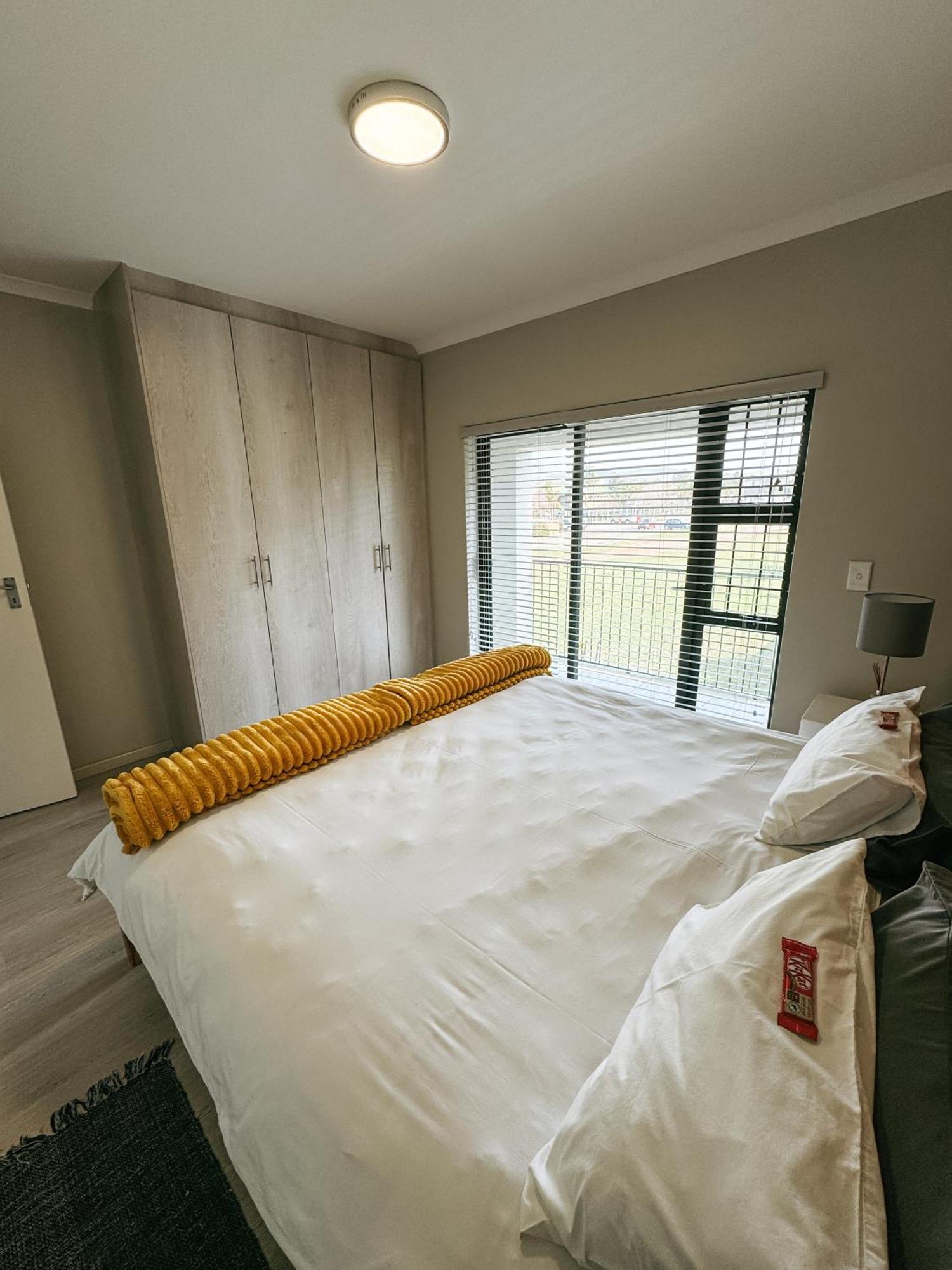 Appartamento Nemesia Court Durbanville Esterno foto