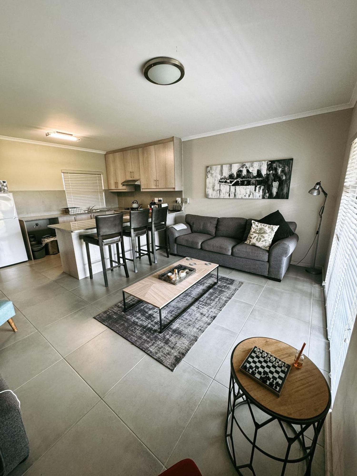 Appartamento Nemesia Court Durbanville Esterno foto