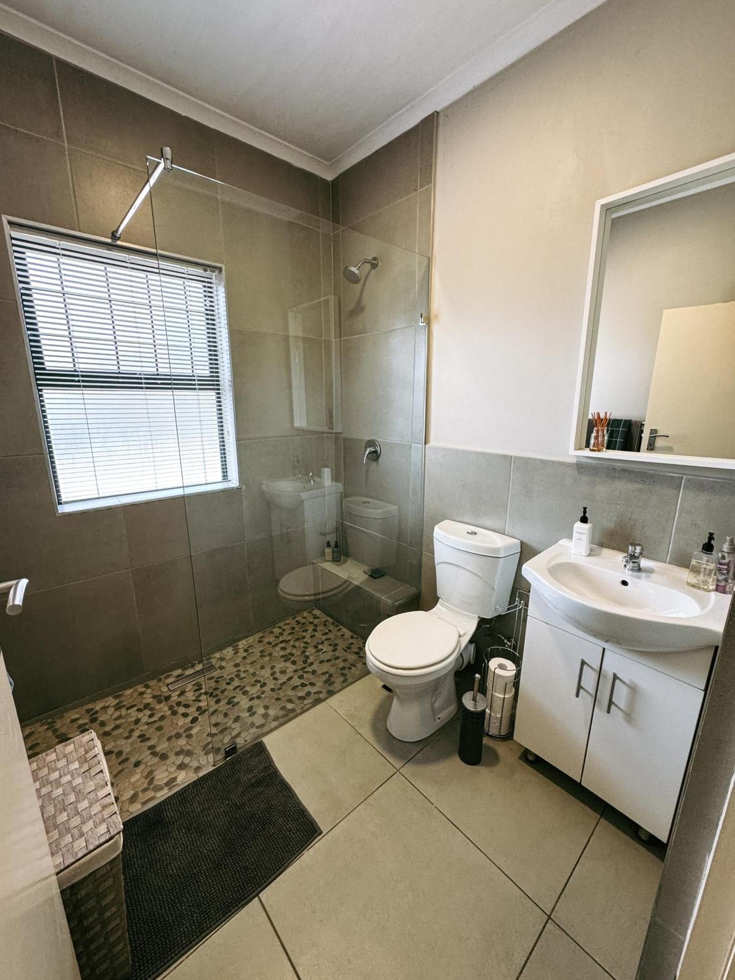 Appartamento Nemesia Court Durbanville Esterno foto