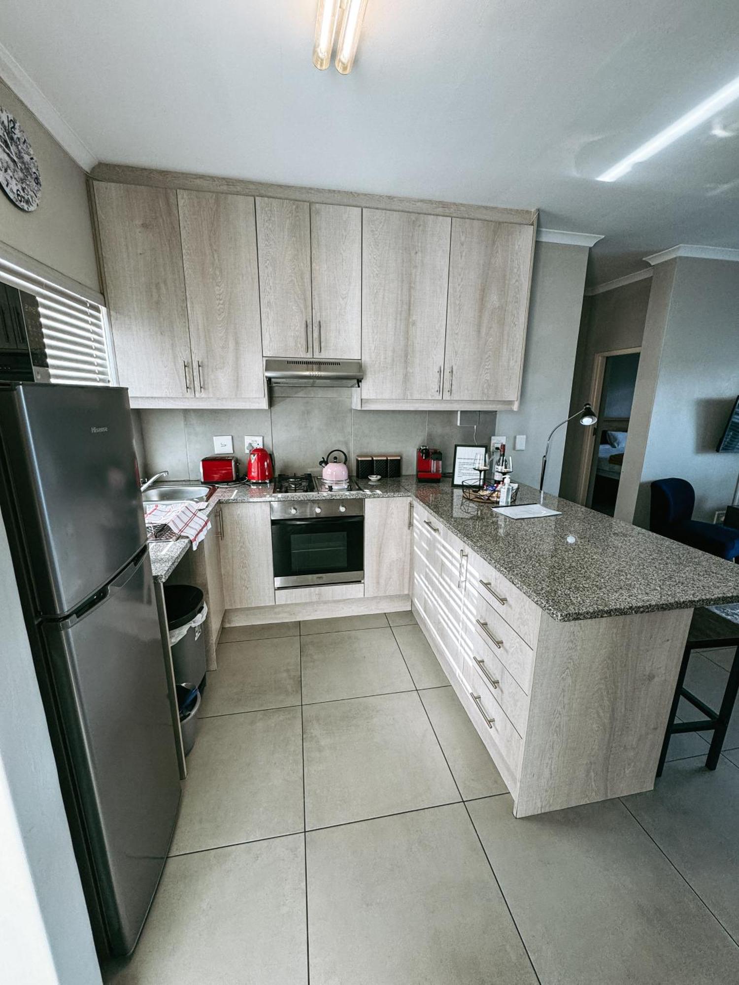 Appartamento Nemesia Court Durbanville Esterno foto